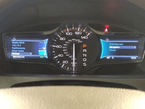 Used 2015 Lincoln MKX FWD w/ Equipment Group 102A image 23