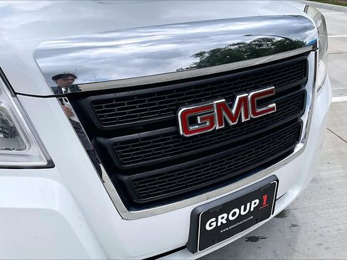 Used 2015 GMC Terrain SLE image 26