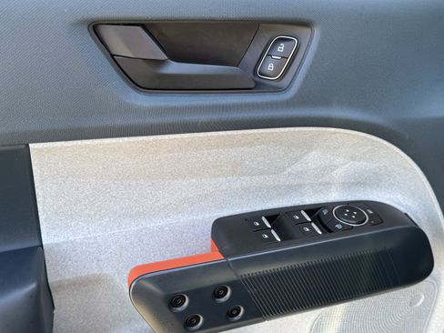 Used 2023 Ford Maverick XLT w/ Equipment Group 300A Standard image 16