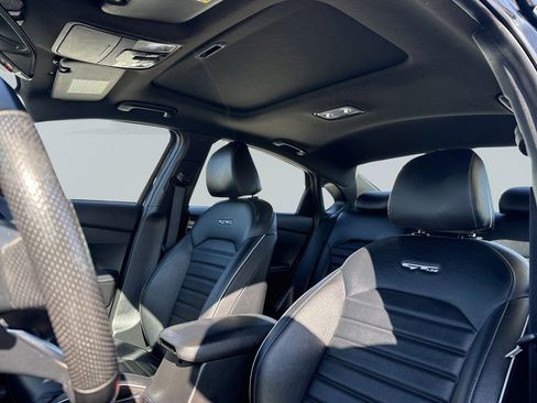 Used 2023 Kia Forte GT-Line w/ GT-Line Premium Package image 10