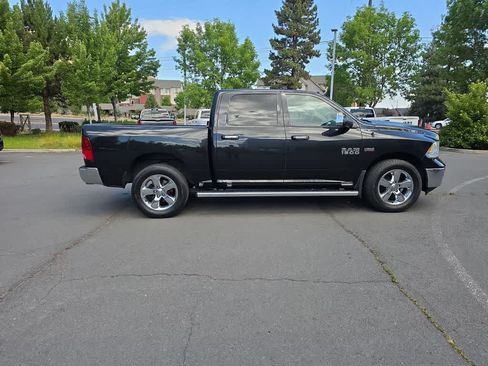 Used 2017 RAM 1500 Big Horn AWD/4WD image 6