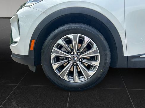 Used 2024 Buick Envision Preferred AWD/4WD image 9