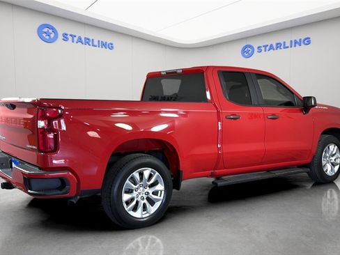 Used 2021 Chevrolet Silverado 1500 Custom image 9