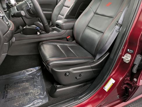 Used 2024 Dodge Durango GT image 9