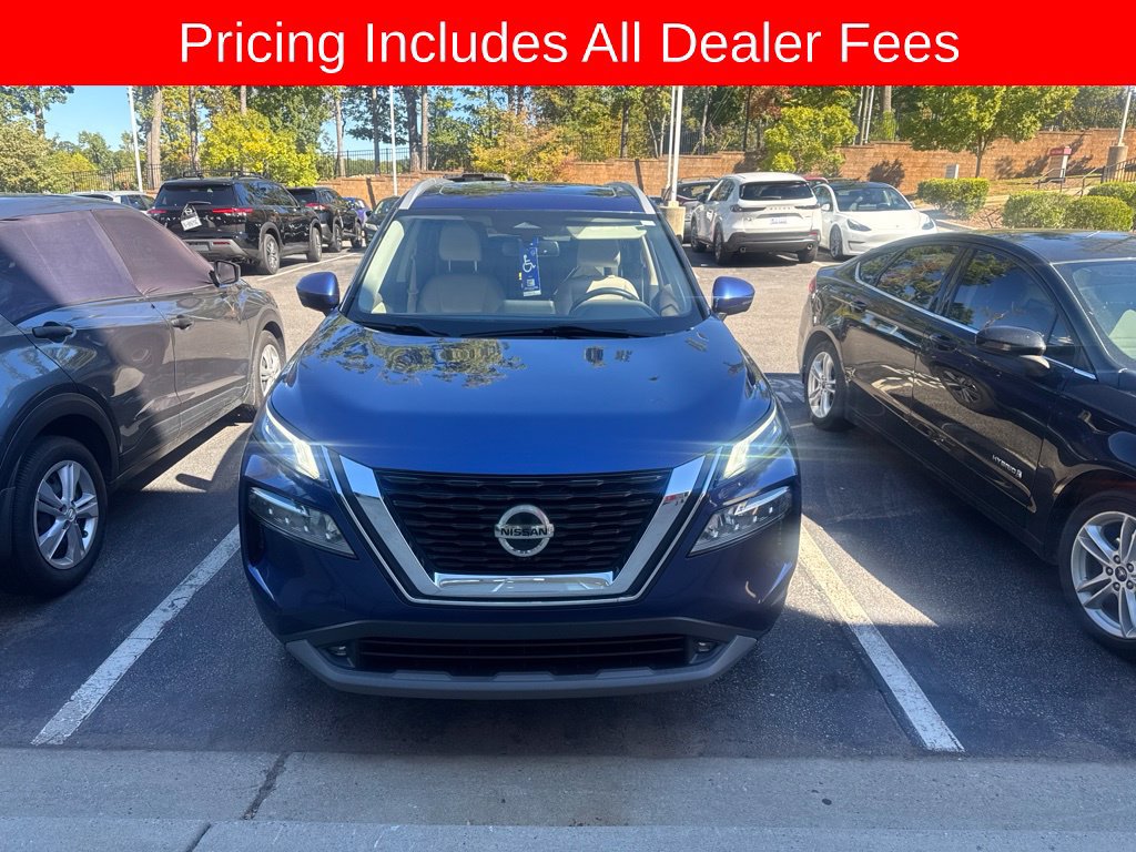 Used 2021 Nissan Rogue SL FWD image 2