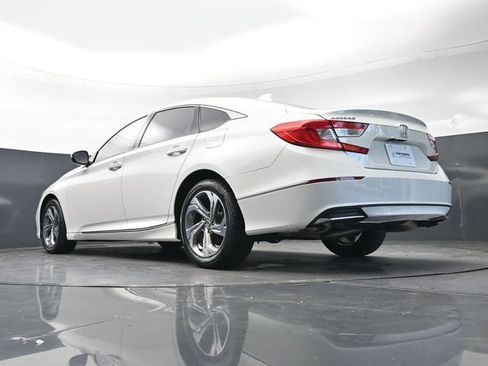 Used 2020 Honda Accord EX image 31