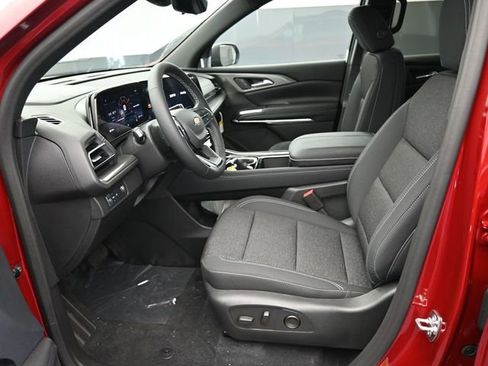 New 2026 Chevrolet Traverse LT w/ Driver Confidence Package image 14