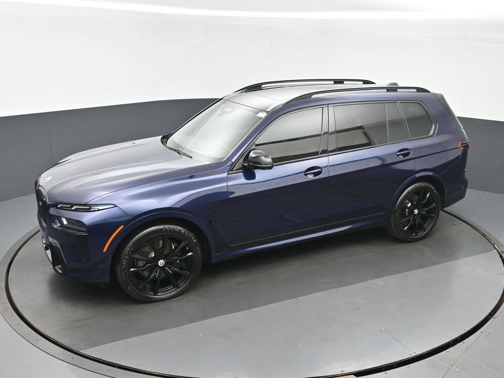 Used 2023 BMW X7 M60i w/ Executive Package AWD/4WD image 39