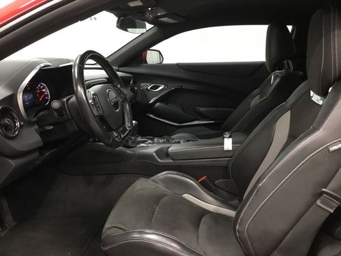 Used 2023 Chevrolet Camaro LT w/ RS Package image 8