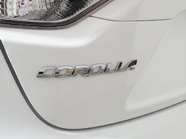 Used 2023 Toyota Corolla SE FWD image 9