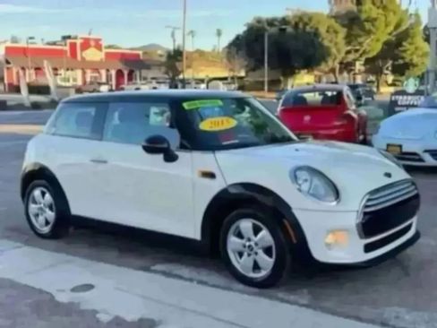 Used 2015 MINI Cooper 2-Door Hardtop FWD image 2