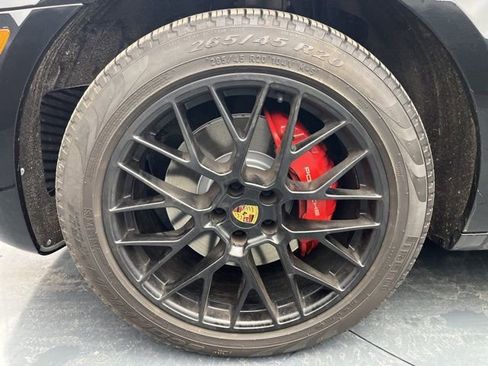 Used 2018 Porsche Macan GTS image 19