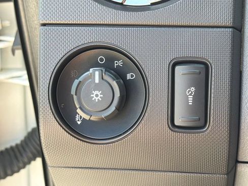 Used 2012 Ford F250 XLT w/ FX4 4X4 Off-Road Pkg image 21