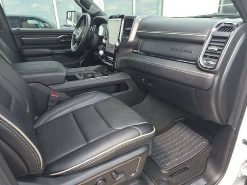 Used 2024 RAM 1500 Limited AWD/4WD image 35