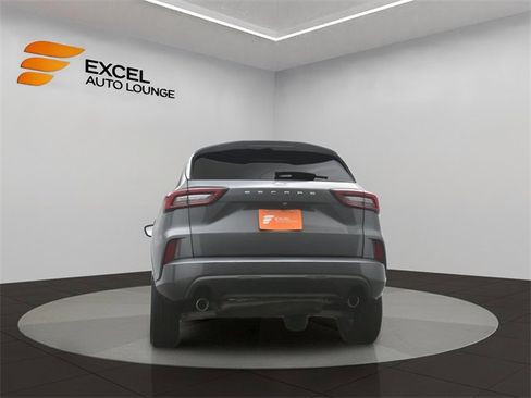 Used 2024 Ford Escape ST-Line image 38