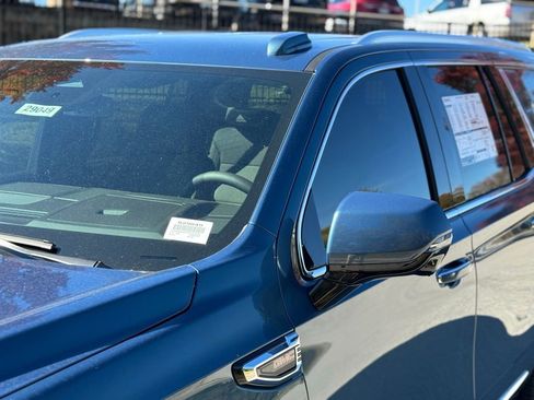 New 2026 GMC Yukon Elevation image 10
