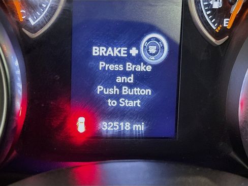 Used 2022 Jeep Wrangler Unlimited Sport image 19