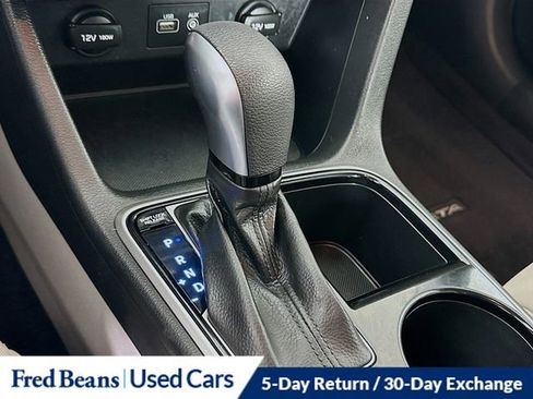 Used 2019 Hyundai Sonata SE FWD image 17