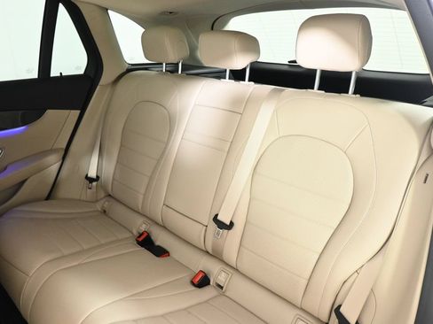 Certified 2022 Mercedes-Benz GLC 300 4MATIC image 4
