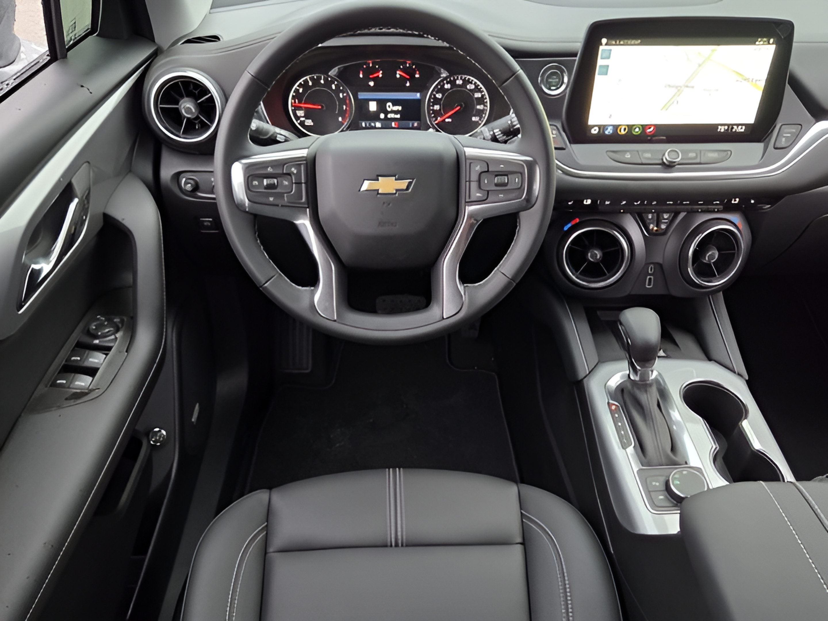 New 2026 Chevrolet Blazer LT w/ Sound & Technology Package FWD image 11