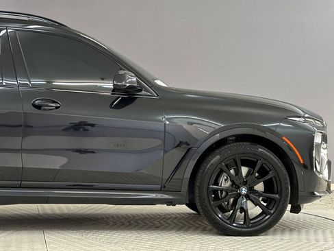 Used 2024 BMW X7 xDrive40i w/ M Sport Package image 37