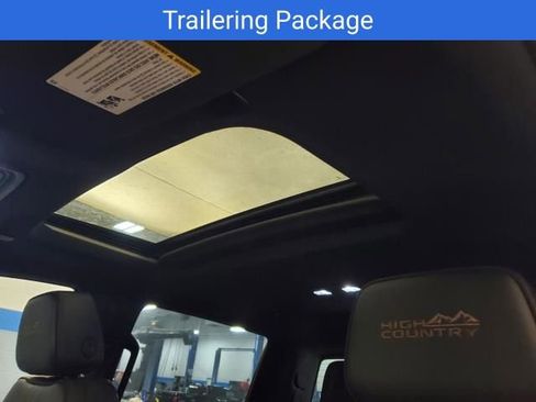 Used 2022 Chevrolet Silverado 1500 High Country w/ High Country Premium Package image 19