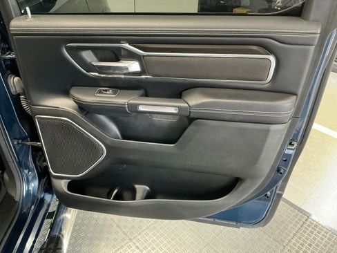 Used 2022 RAM 1500 Laramie AWD/4WD image 32