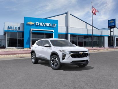 New 2026 Chevrolet Trax LT w/ Driver Confidence Package