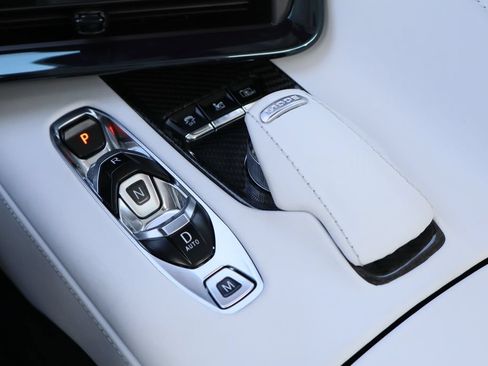 Certified 2025 Chevrolet Corvette E-Ray AWD/4WD image 19
