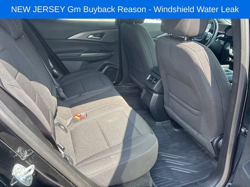 Used 2025 Chevrolet Equinox EV LT FWD image 10