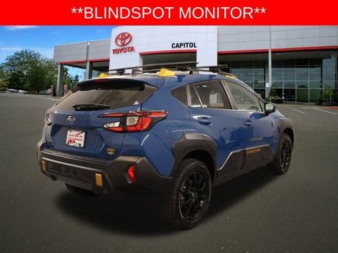 Used 2025 Subaru Crosstrek 2.5i Wilderness w/ Wilderness Package image 7