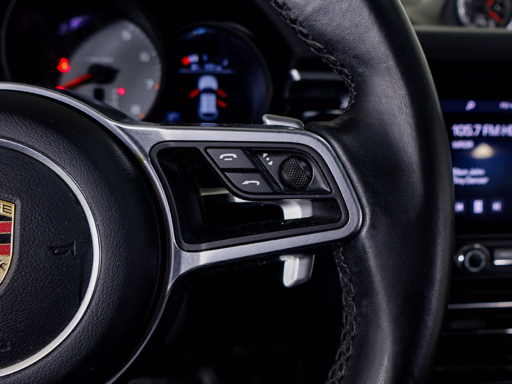 Certified 2021 Porsche Macan S AWD/4WD image 22