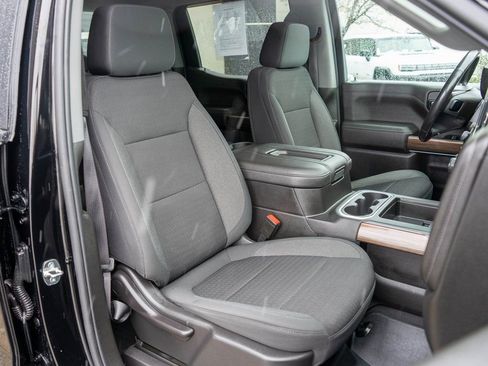 Used 2021 Chevrolet Silverado 1500 LT Trail Boss w/ Bed Protection Package AWD/4WD image 9
