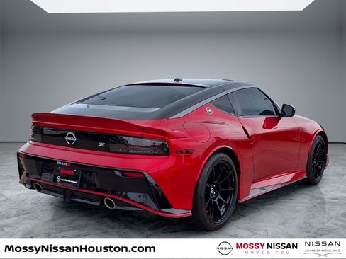 Used 2024 Nissan Z NISMO w/ Floor Mat Package RWD image 7