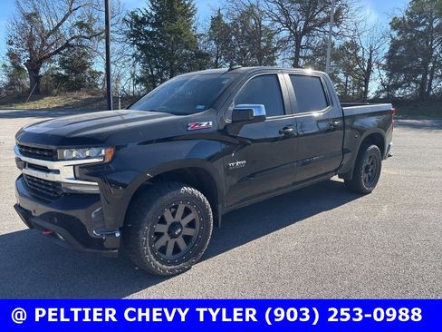 Used 2020 Chevrolet Silverado 1500 LT w/ Texas Edition image 3