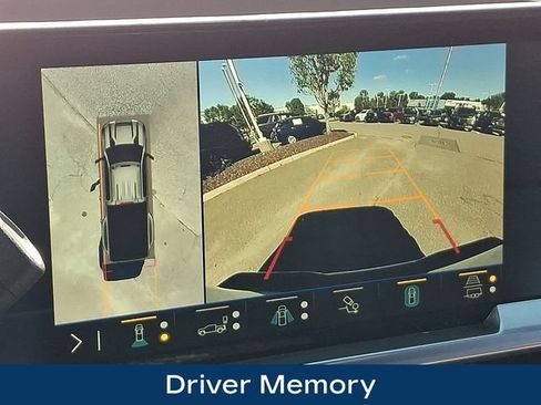 Used 2026 Chevrolet Silverado 3500 High Country w/ Technology Package AWD/4WD image 13