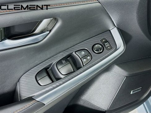 Used 2024 Nissan Sentra SR w/ SR Premium Package image 28