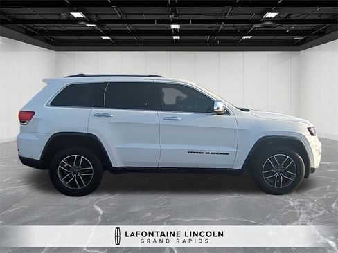 Used 2019 Jeep Grand Cherokee Limited image 6
