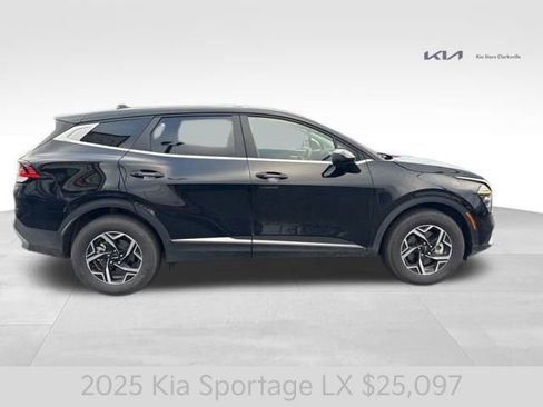 Certified 2025 Kia Sportage LX image 9