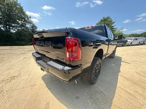 New 2026 RAM 2500 Big Horn AWD/4WD image 5