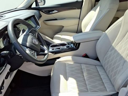 Used 2023 Buick Envision Avenir FWD image 5