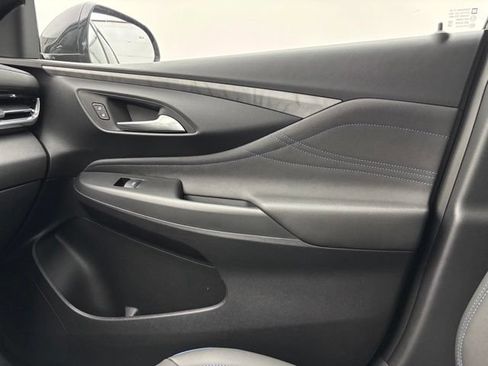 New 2026 Buick Envista Sport Touring w/ Convenience I Package FWD image 38