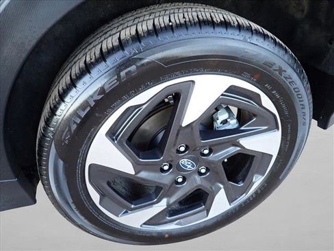 Certified 2025 Subaru Crosstrek 2.5i Limited w/ Popular Package #3A image 7