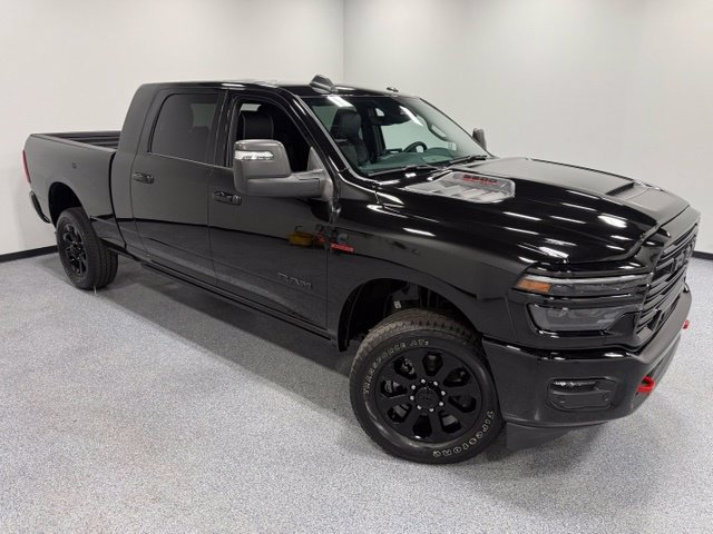Used 2026 RAM 2500 Laramie AWD/4WD image 38