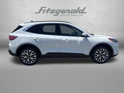 Used 2020 Ford Escape Titanium AWD/4WD image 6