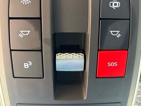 Used 2025 Hyundai Palisade SEL FWD image 36