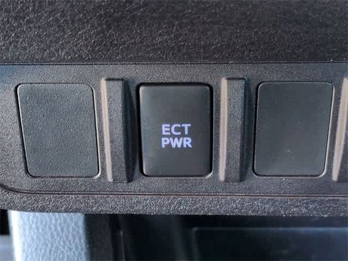 Used 2020 Toyota Tacoma SR5 image 38