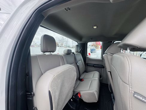 Used 2022 Ford F250 XL w/ Power Equipment Group image 14