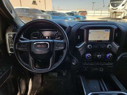 Used 2023 GMC Sierra 2500 AT4 w/ AT4 Premium Plus Package image 11