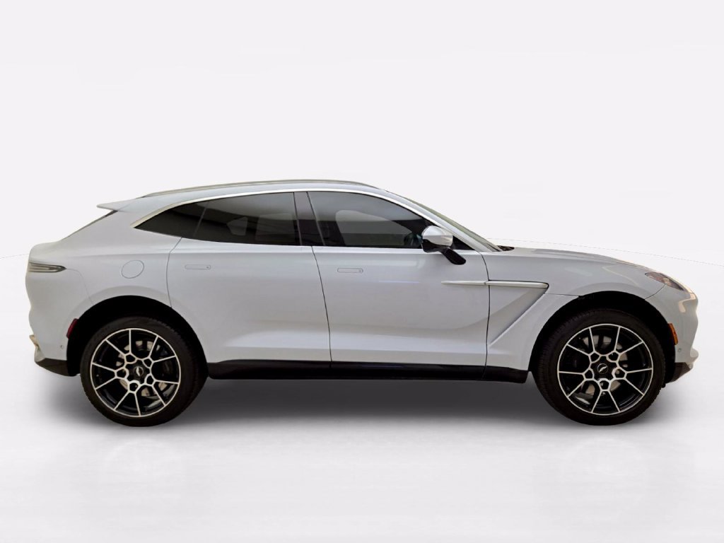 Used 2022 Aston Martin DBX AWD/4WD image 6